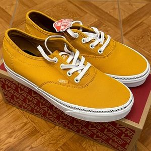 Brand new Vans in excellent condition and never worn.
